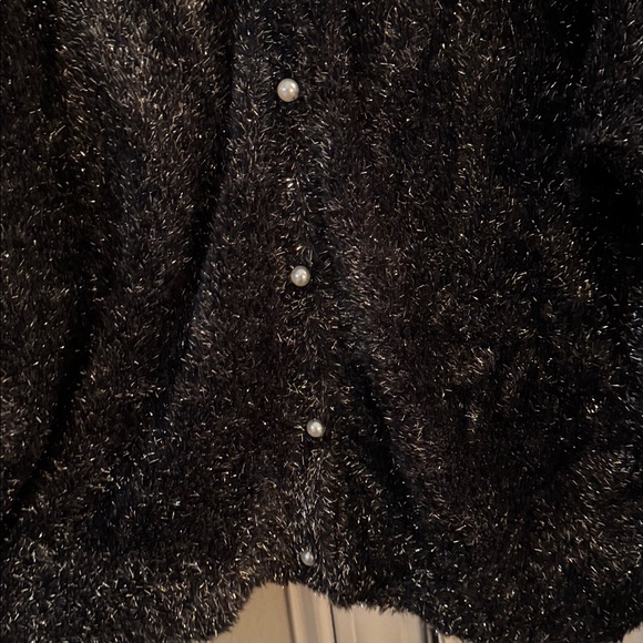 On 34th Sweater - Picture 5 of 13